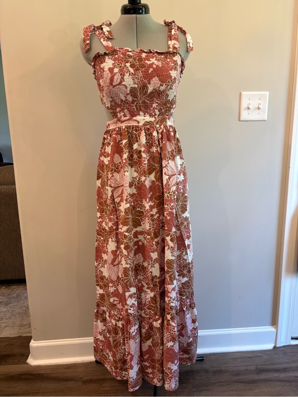 Japna‎ Floral Smocked Cut-Out Maxi Dress Terracotta Boho Tiered Size Medium
